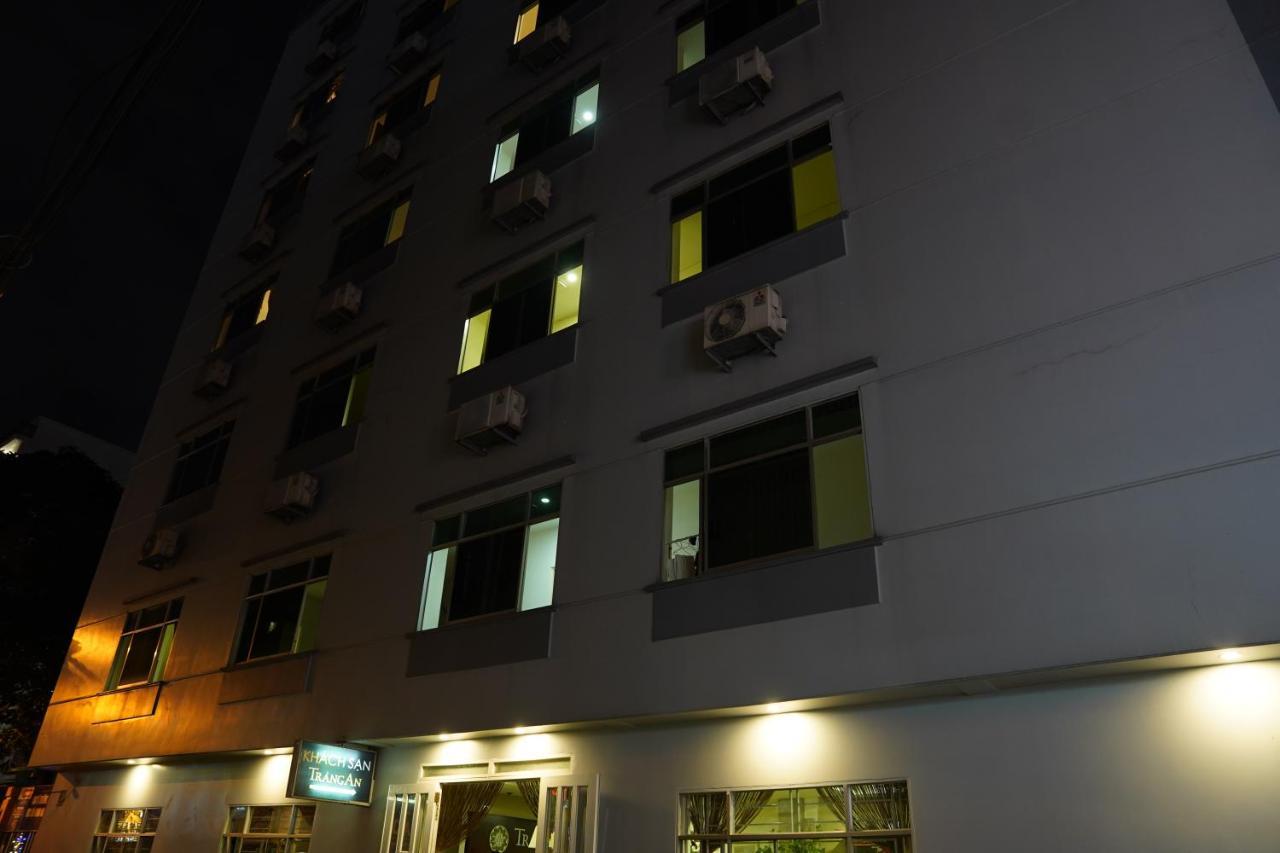 Trang An Hotel - 5 Minutes Landmark 81 Ho Şi Min Exterior foto